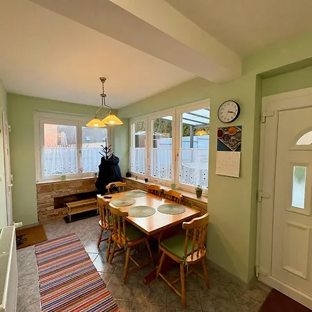 Apartman Igali Varázs 150 Méter A Fürdőtől