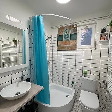 Igali Varázs 150 Méter A Fürdőtől *