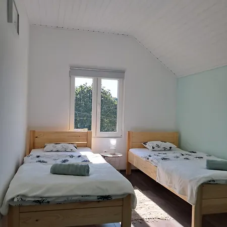 Appartement Igali Varazs 150 Meter A Fuerdotol *