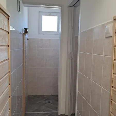 Igali Varázs 150 Méter A Fürdőtől *