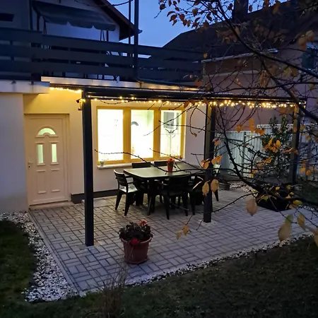 Apartman Igali Varázs 150 Méter A Fürdőtől